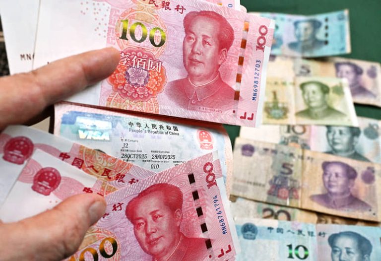 Юань укрепился в суде