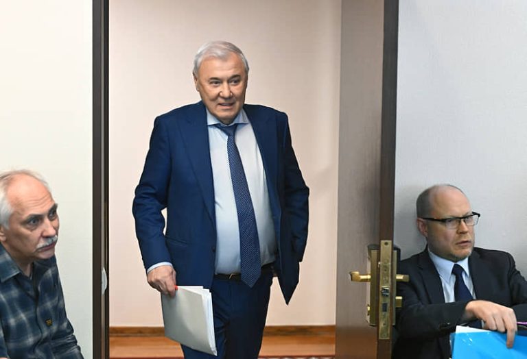 «Госуслуги» вызывают такси