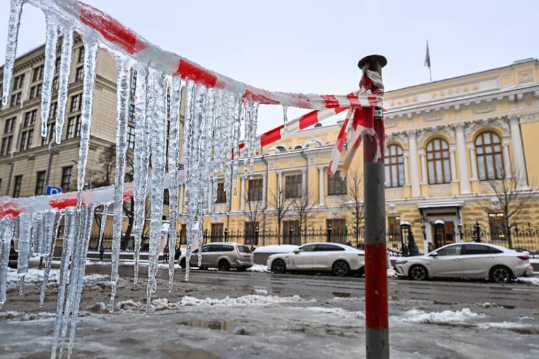 Рынку скинули полпроцента