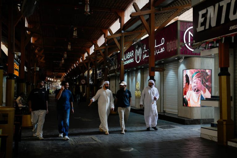 В Дубае начали распродавать золото с большими скидками из-за операции в Иране