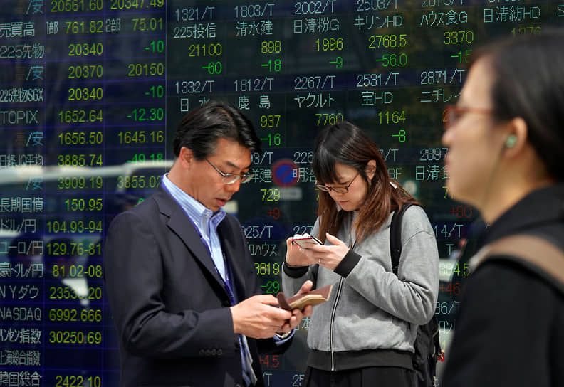 В фонды притекло из Залива