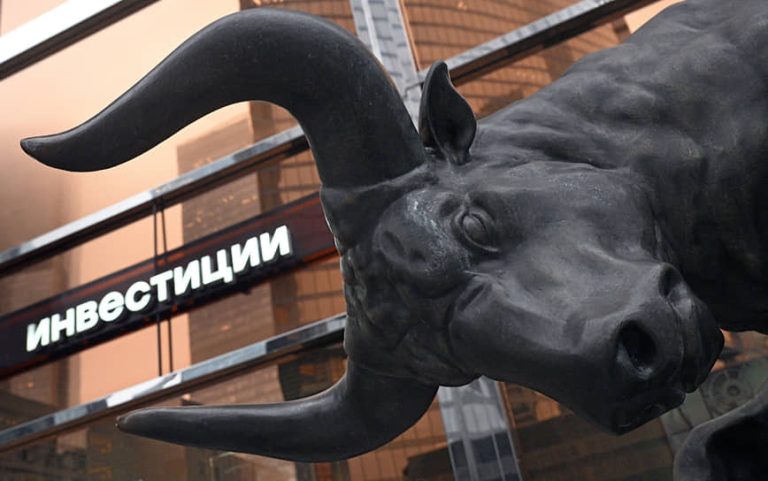 Иностранцы потянулись на биржу