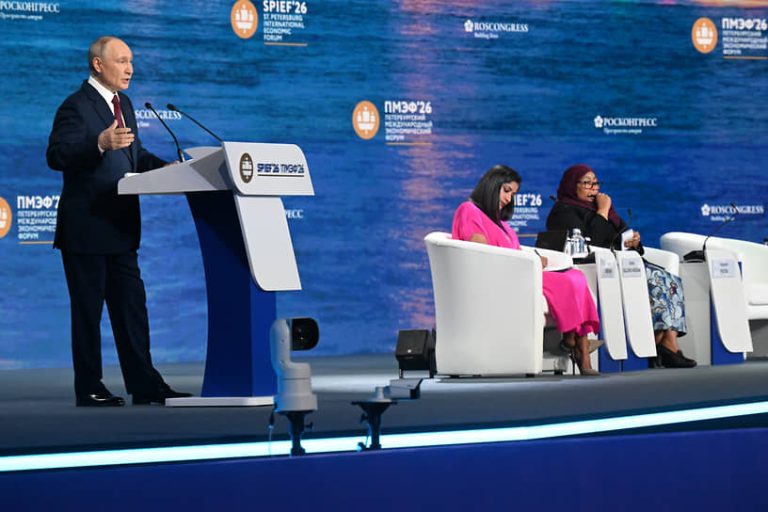 Путин предложил создать инструменты коллективного инвестирования в городские проекты